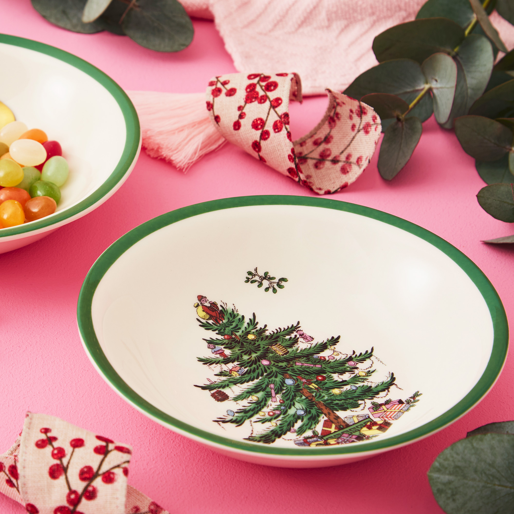 Christmas Tree Cereal/Oatmeal Bowls Set of 4 image number null